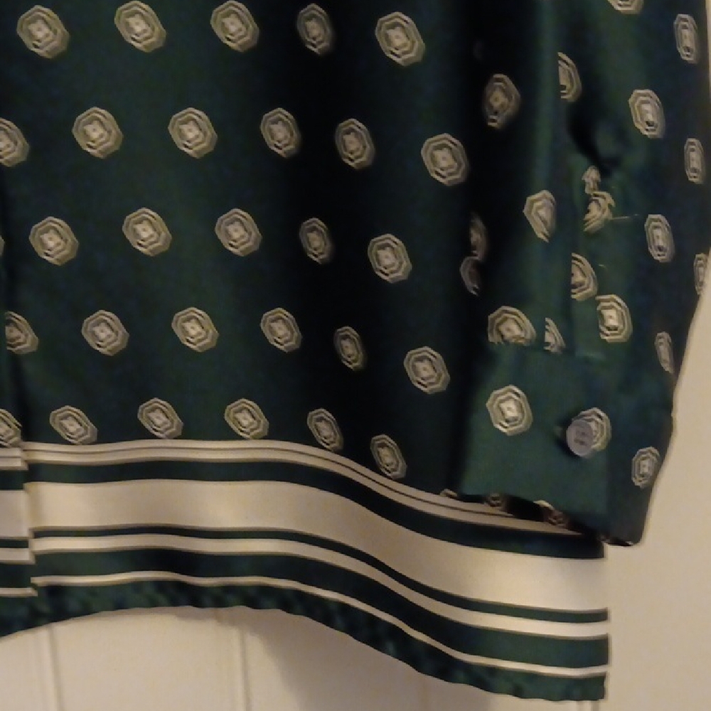 Top - Picture 3 of 6